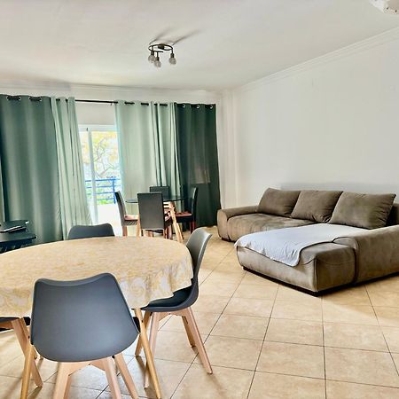 Rei Apartment 奎特里拉 外观 照片