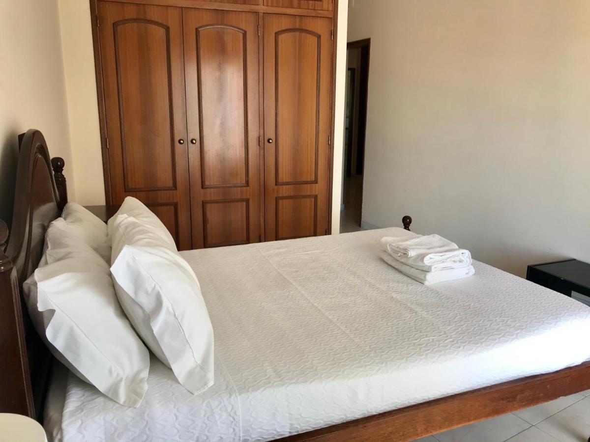 Rei Apartment 奎特里拉 外观 照片