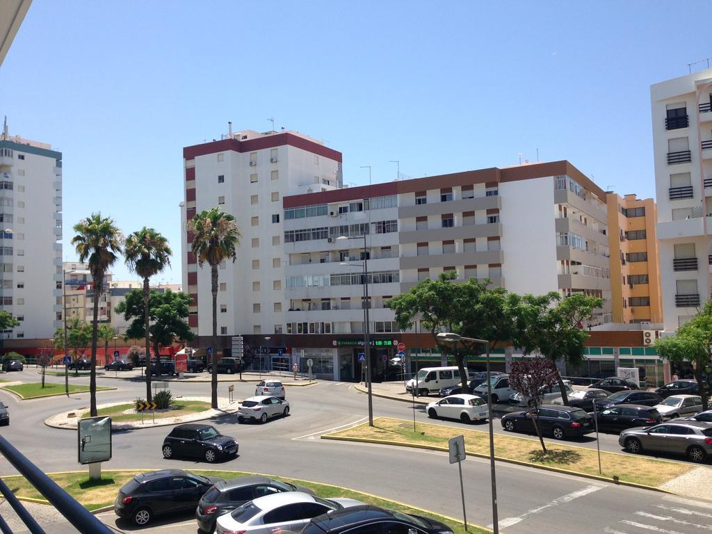 Rei Apartment 奎特里拉 外观 照片